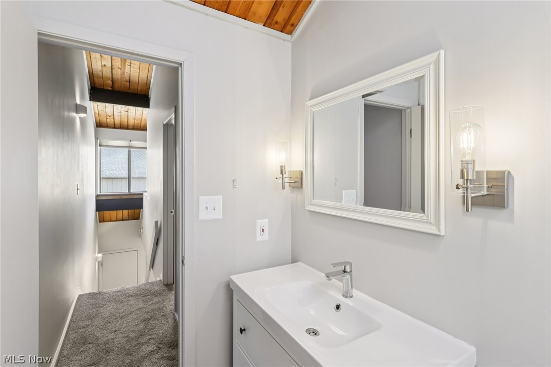 Timber Top Condo - Residential