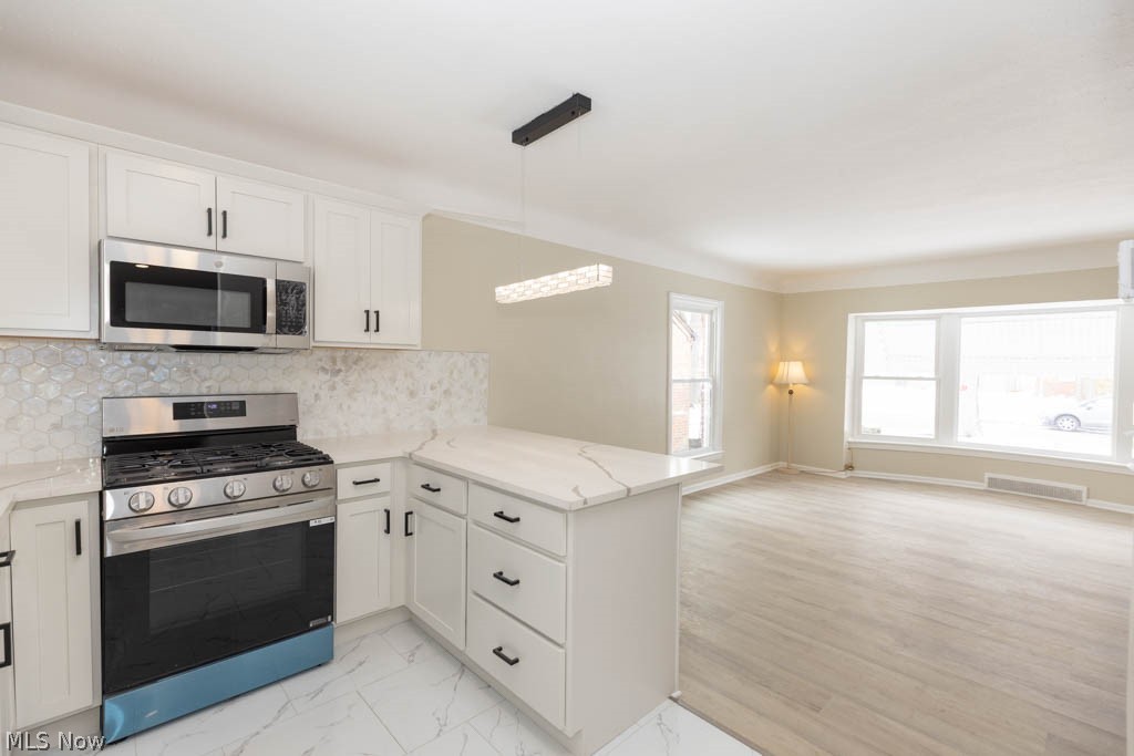 Cedar Centre - Residential