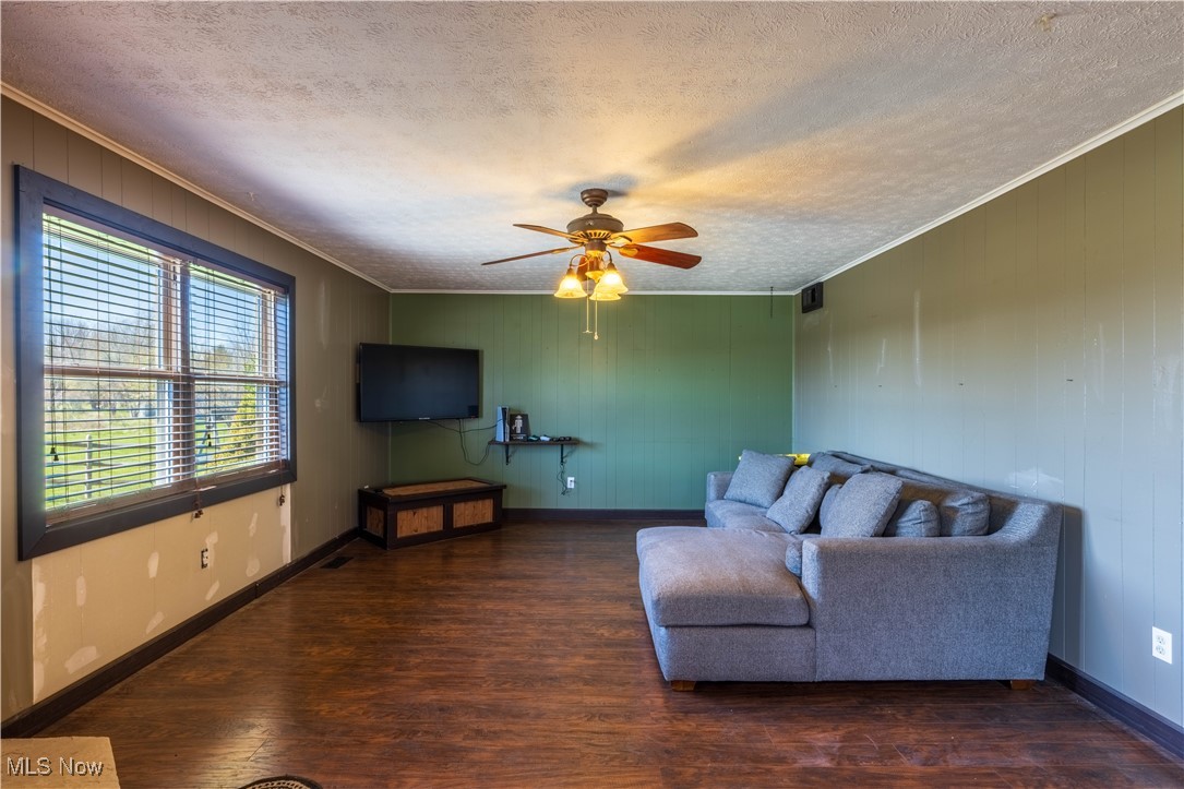 9704 Loudon Street, Johnstown, Ohio image 31