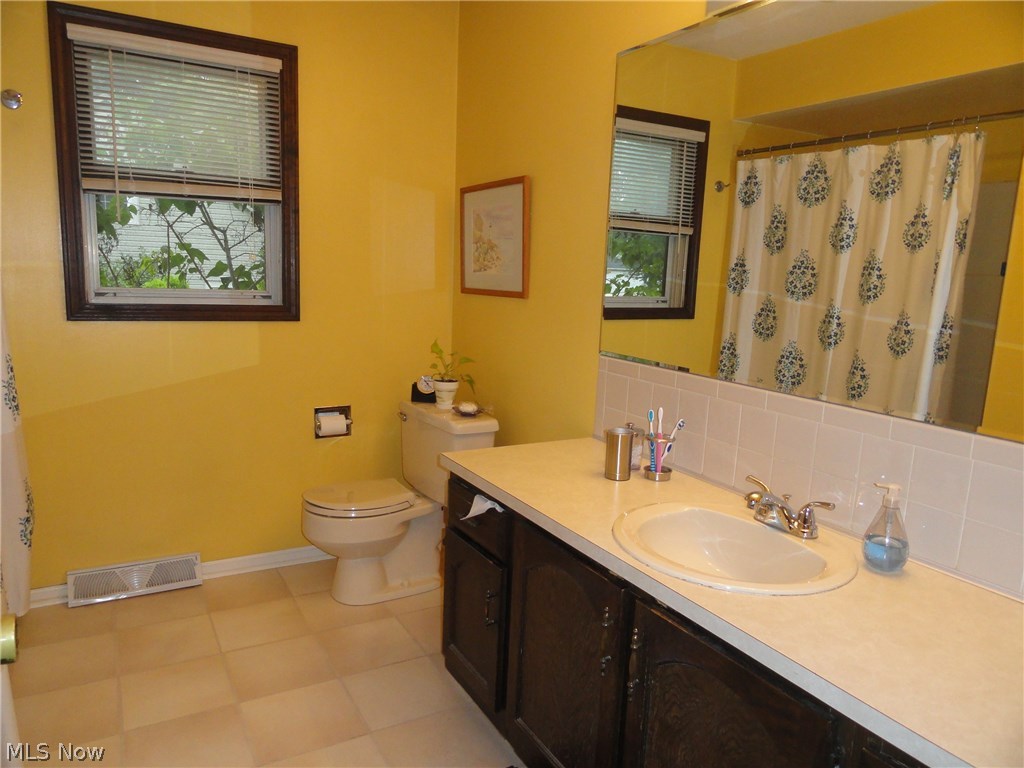 Silver Lake Little Farms - Residential