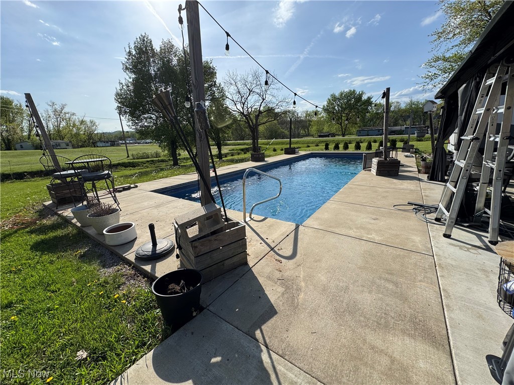 8283 Energy Highway, Friendly, West Virginia image 11