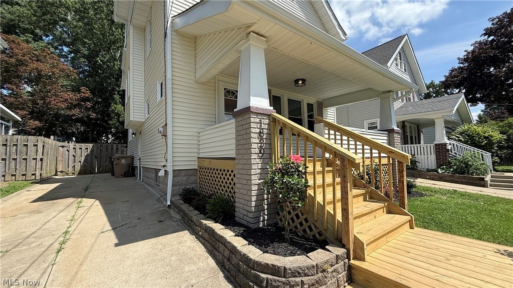 Photo of 1839 17th Street, Cuyahoga Falls, OH 44223 (MLS # 5226593)