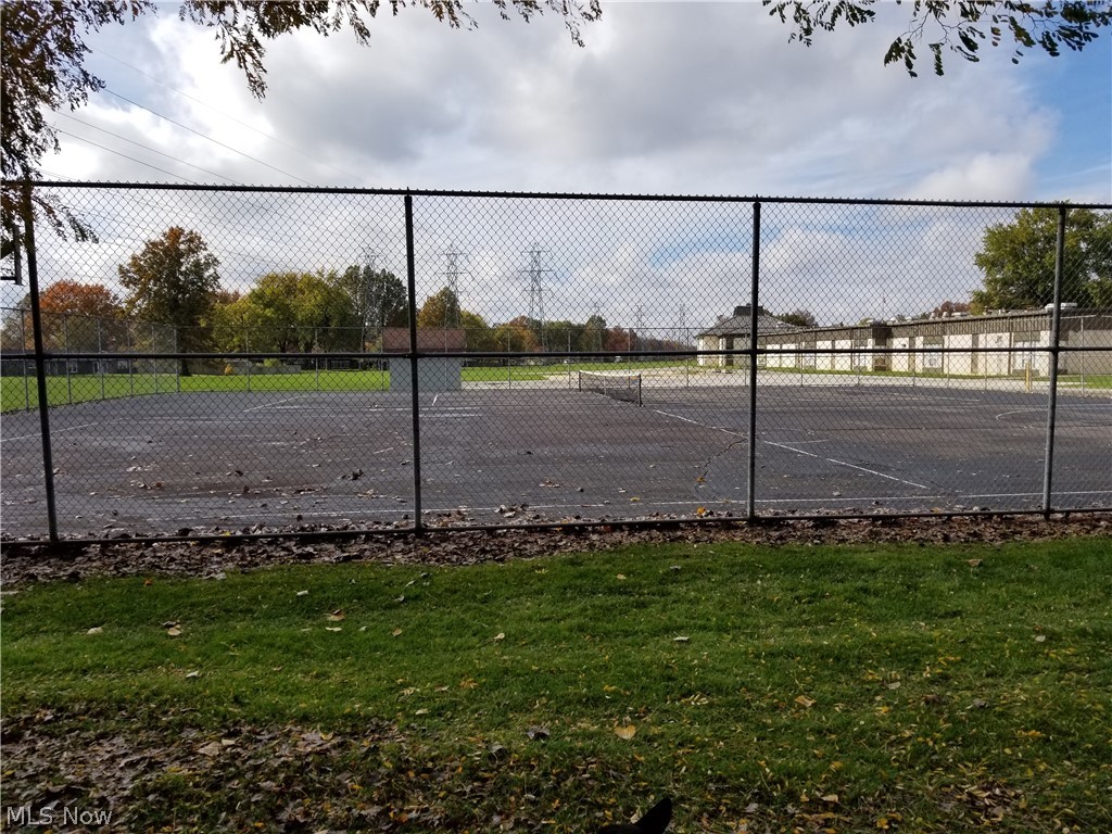 Longbrooke 04 - Residential