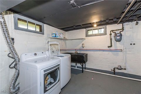 Tiny photo for 457 S Firestone Boulevard, Akron, OH 44301 (MLS # 5179571)