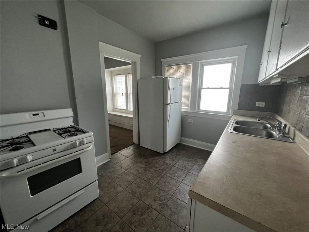 Applewood - Residential Income