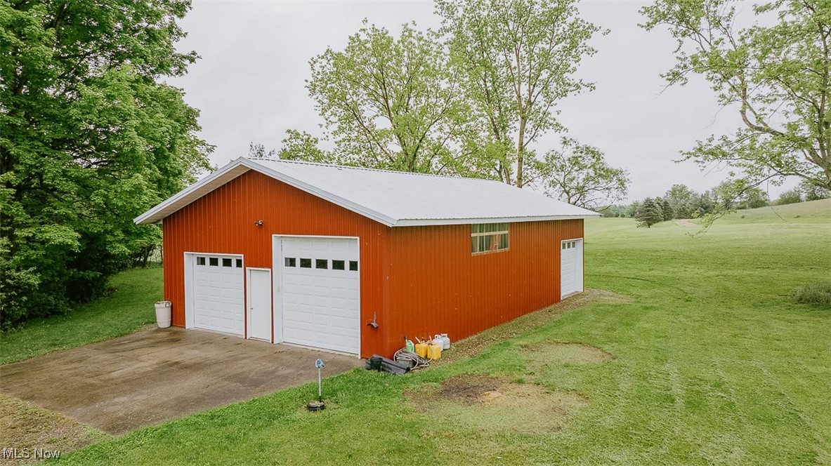 6877 Alliance Road, Malvern, Ohio image 12
