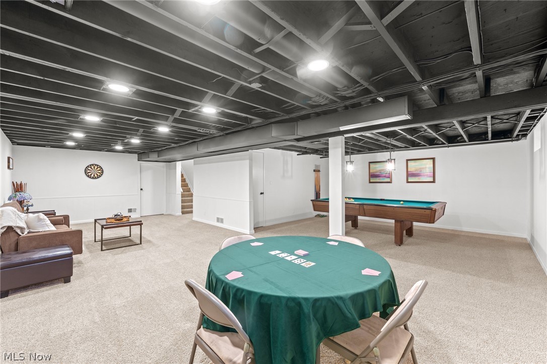 Country Squire Estates - Residential