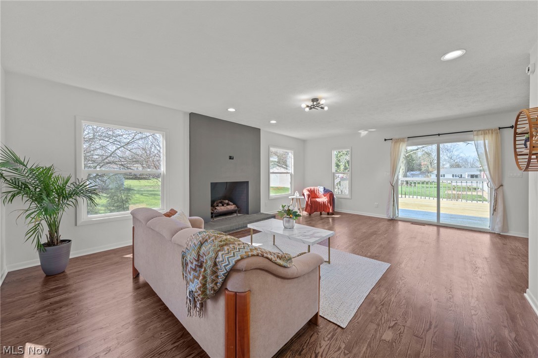 Country Squire Estates - Residential