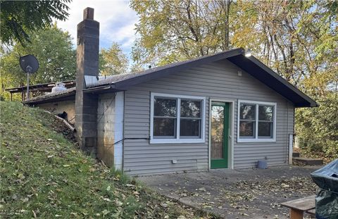 Tiny photo for 15928 Paul Wells Road, Caldwell, OH 43724 (MLS # 5170586)