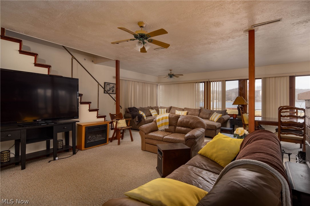 Luna Lake - Residential