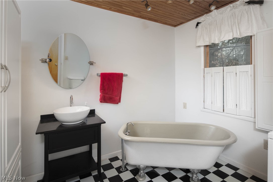 Luna Lake - Residential