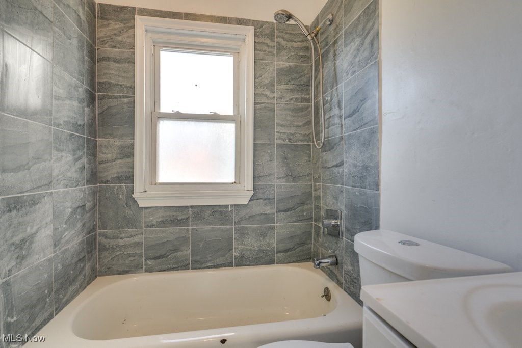 Fowler & Corletts Rersub - Residential Income