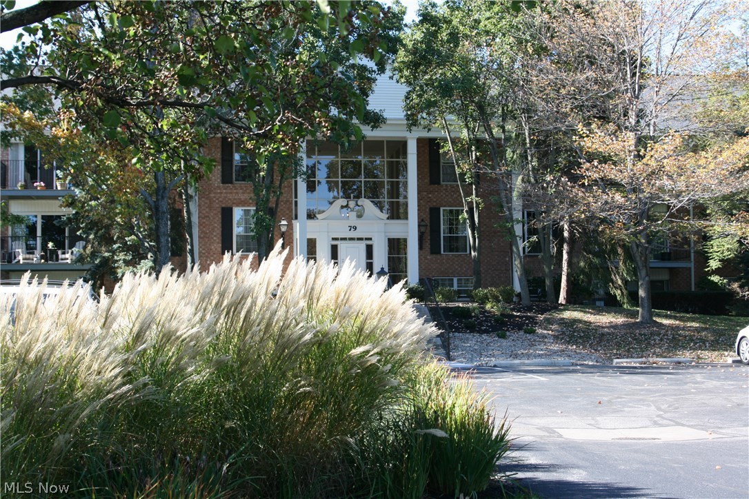 Versailles at Hudson - Residential