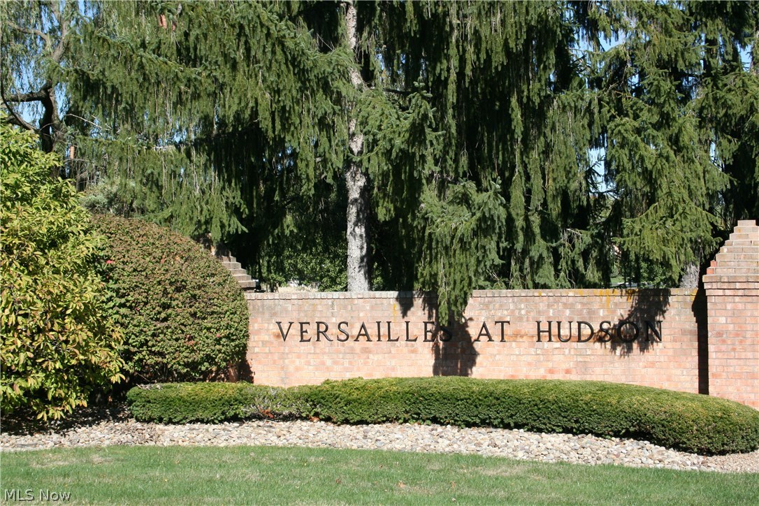 Versailles at Hudson - Residential