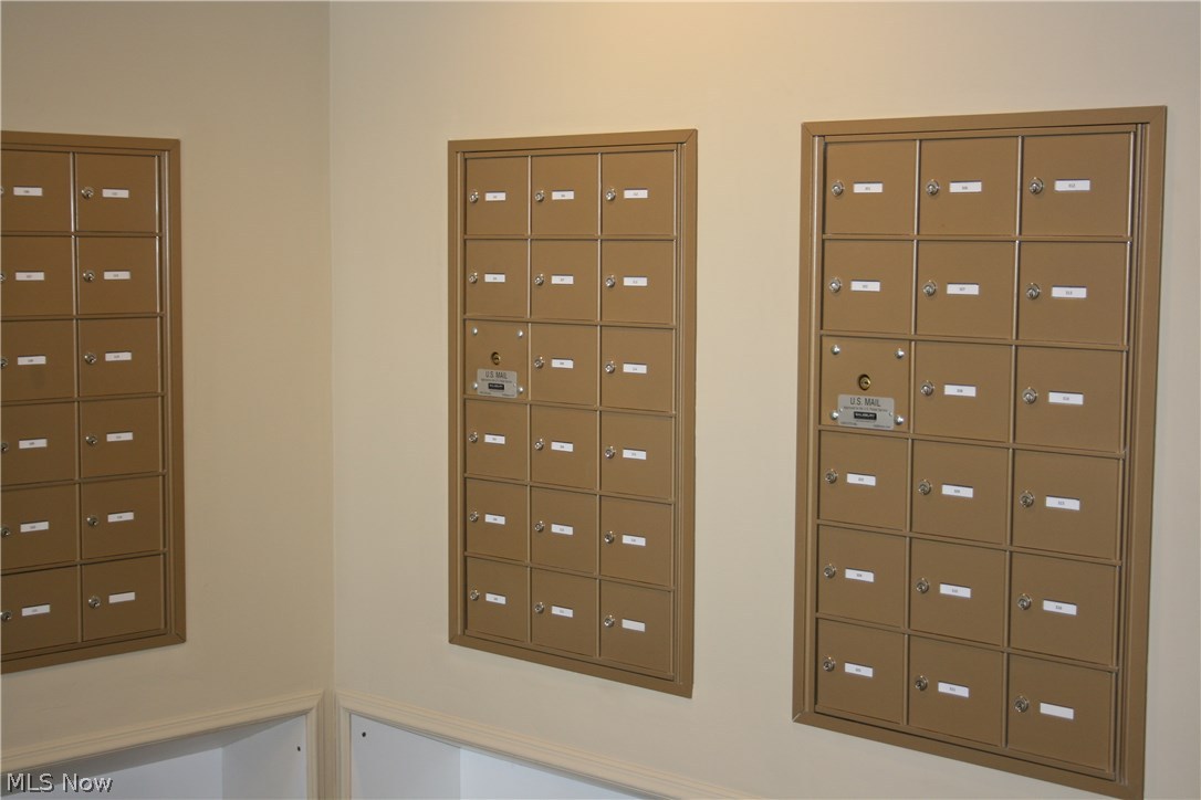 Versailles at Hudson - Residential