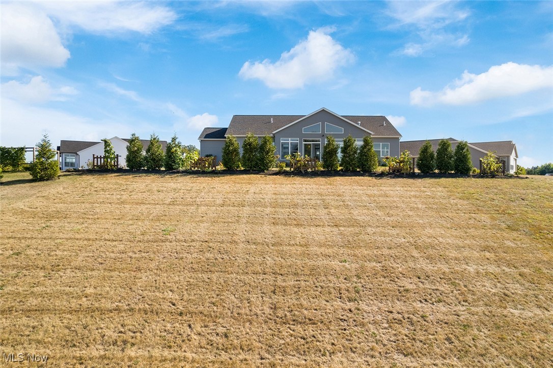 1544 Gate House Street NE