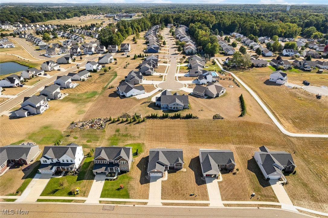 1544 Gate House Street NE