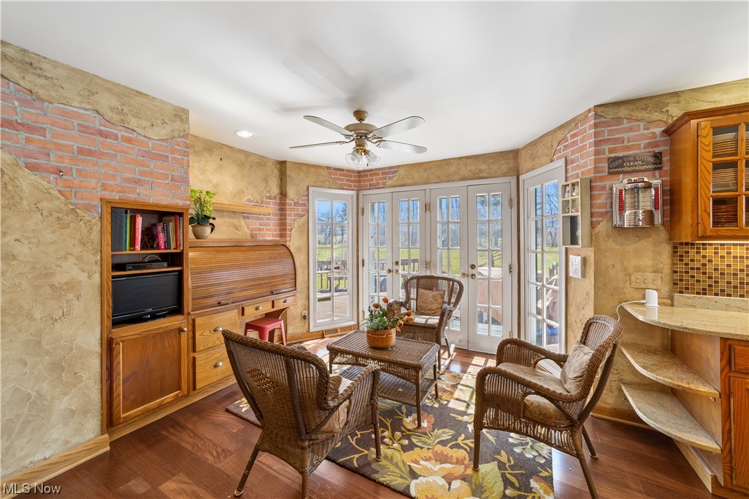 Shaker Country Estates 32 - Residential