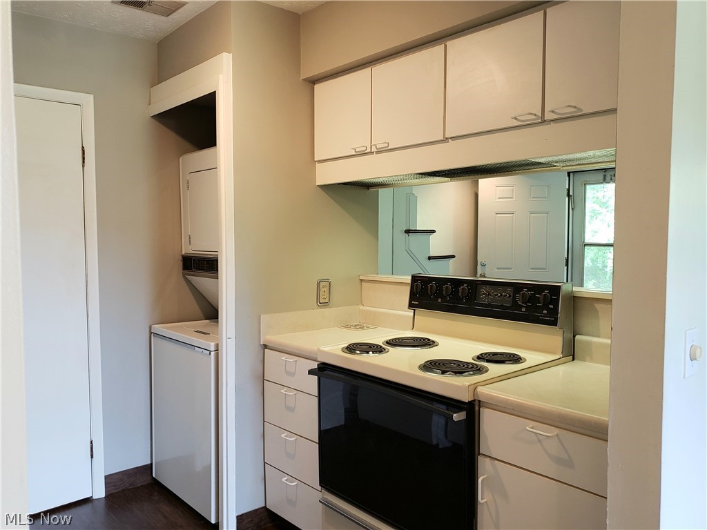 Aurora Shores - Residential