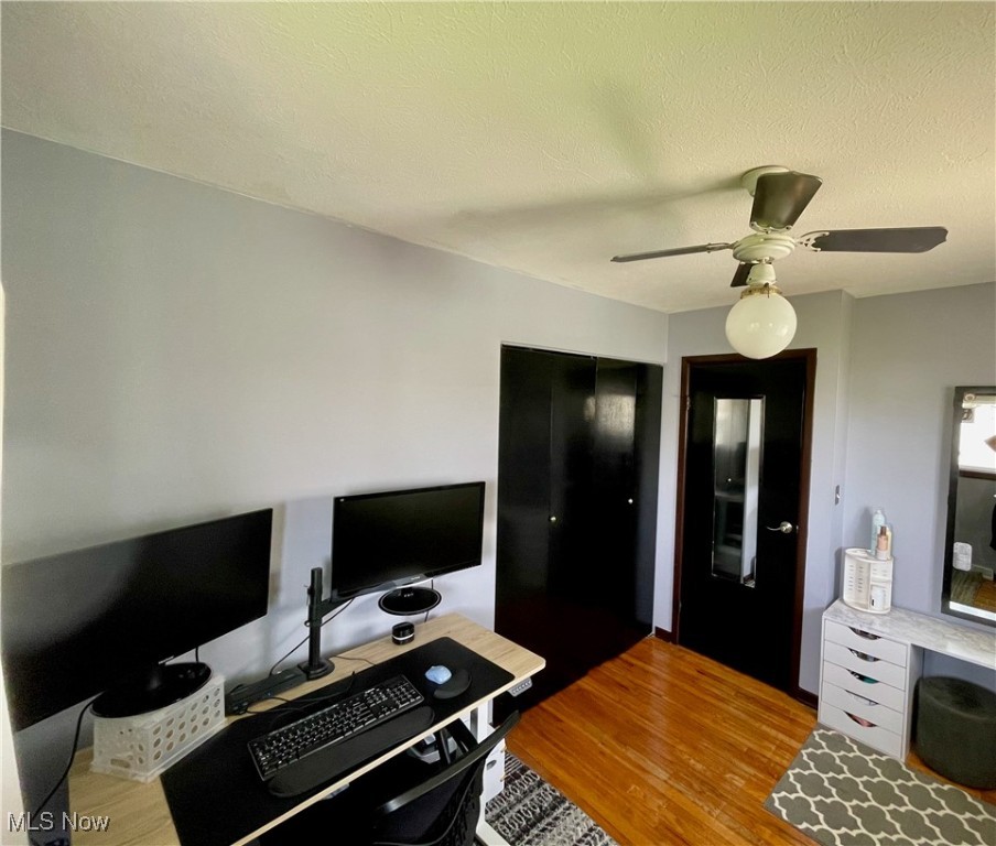 4727 Springwood Drive, Brooklyn, Ohio image 25