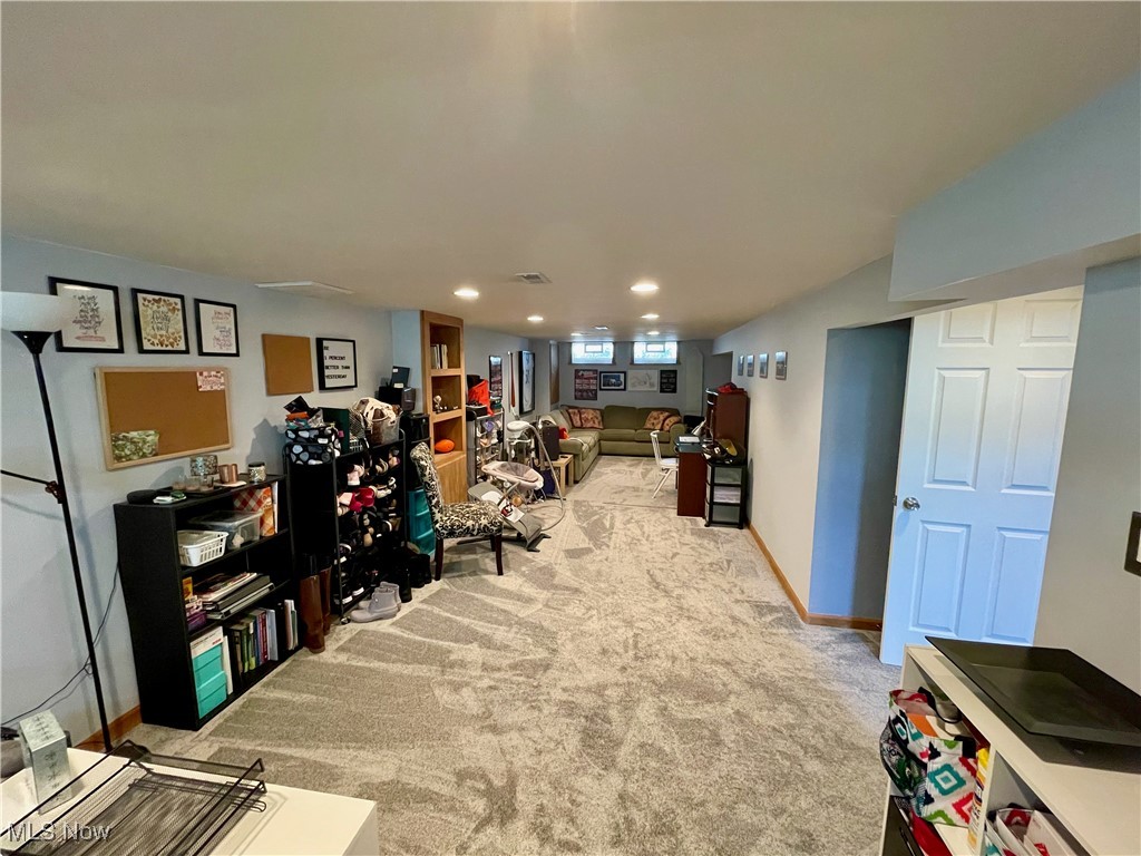 4727 Springwood Drive, Brooklyn, Ohio image 29