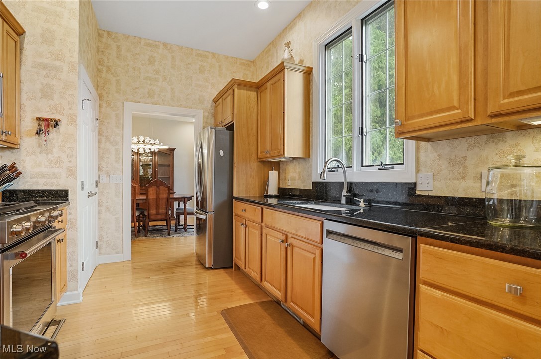 Hamlets II /  Glenmoor Condo - Residential