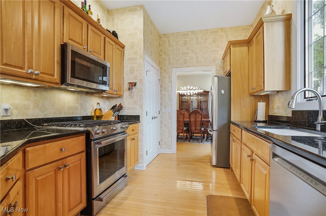 Hamlets II /  Glenmoor Condo - Residential