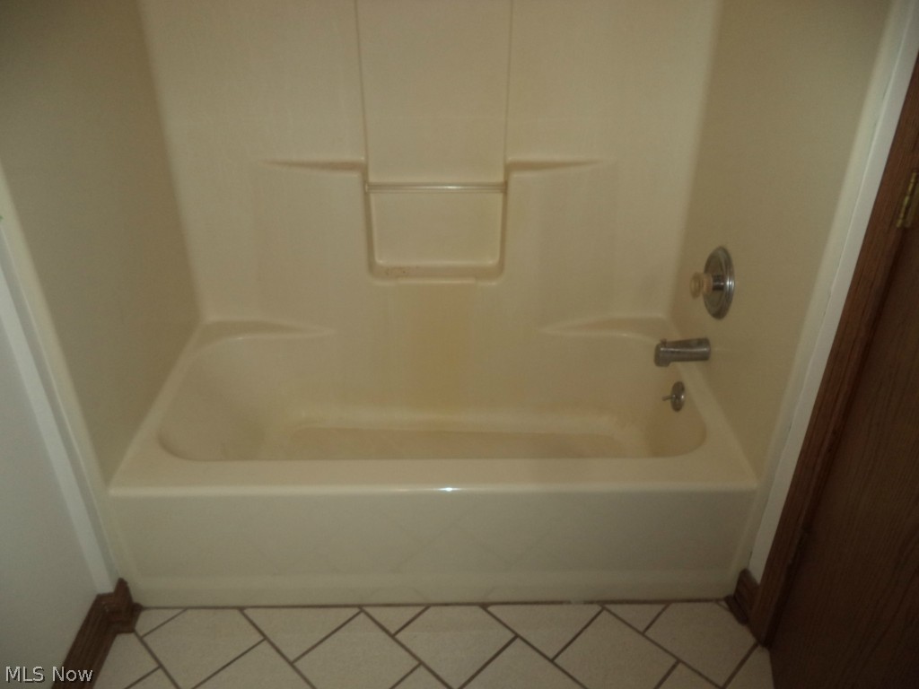 Daniel Baun 01 - Residential Lease