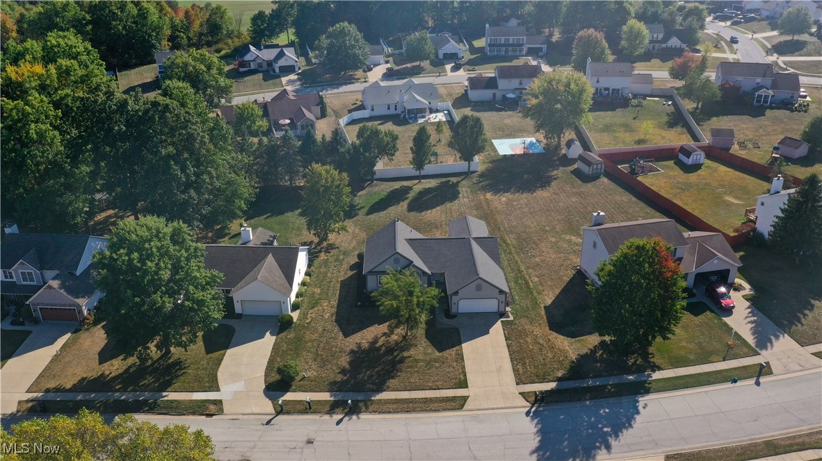 Hidden Knolls - Residential