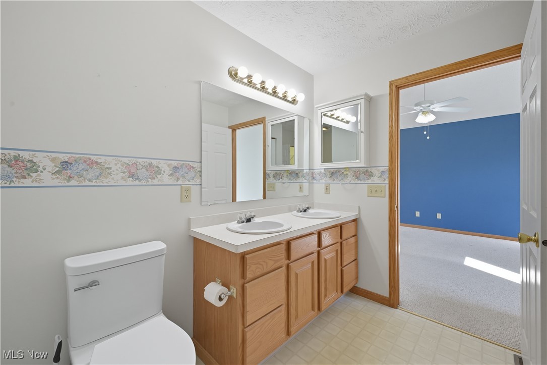 Hidden Knolls - Residential