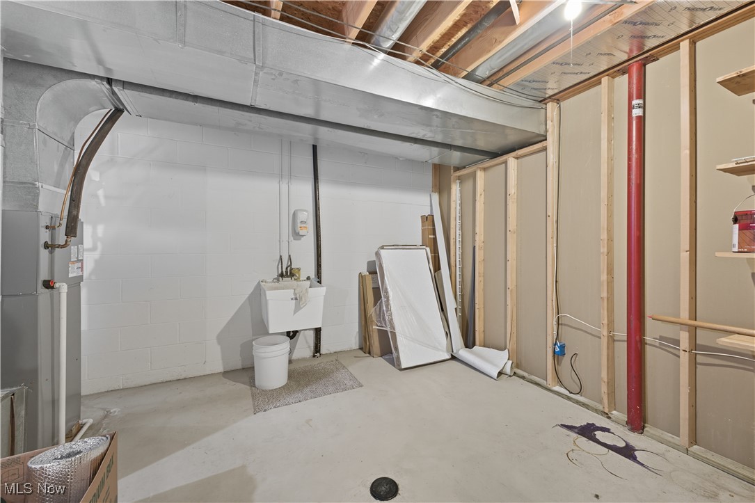 Hidden Knolls - Residential