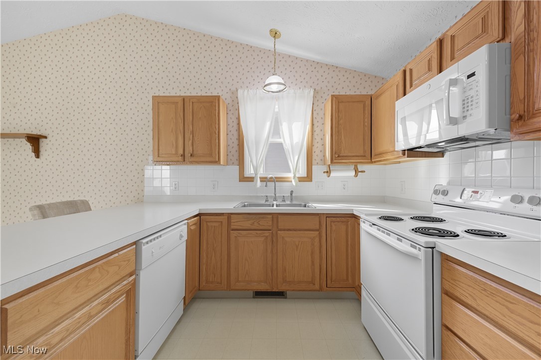 Hidden Knolls - Residential