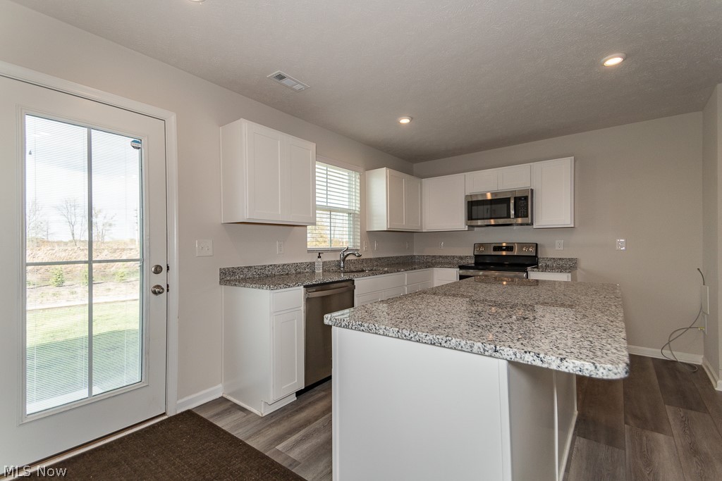 Encore Estates At Heisley Park - Residential