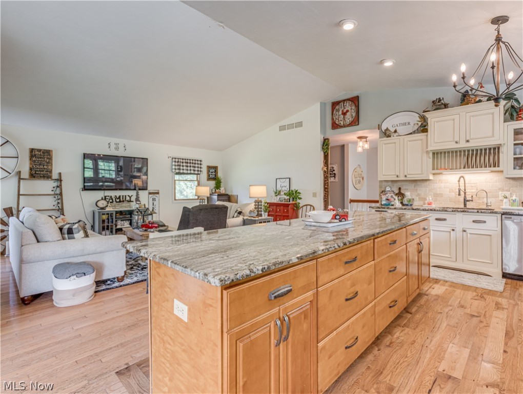 Sharon - Residential