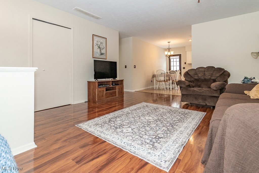 Ridgewood 01 - Residential