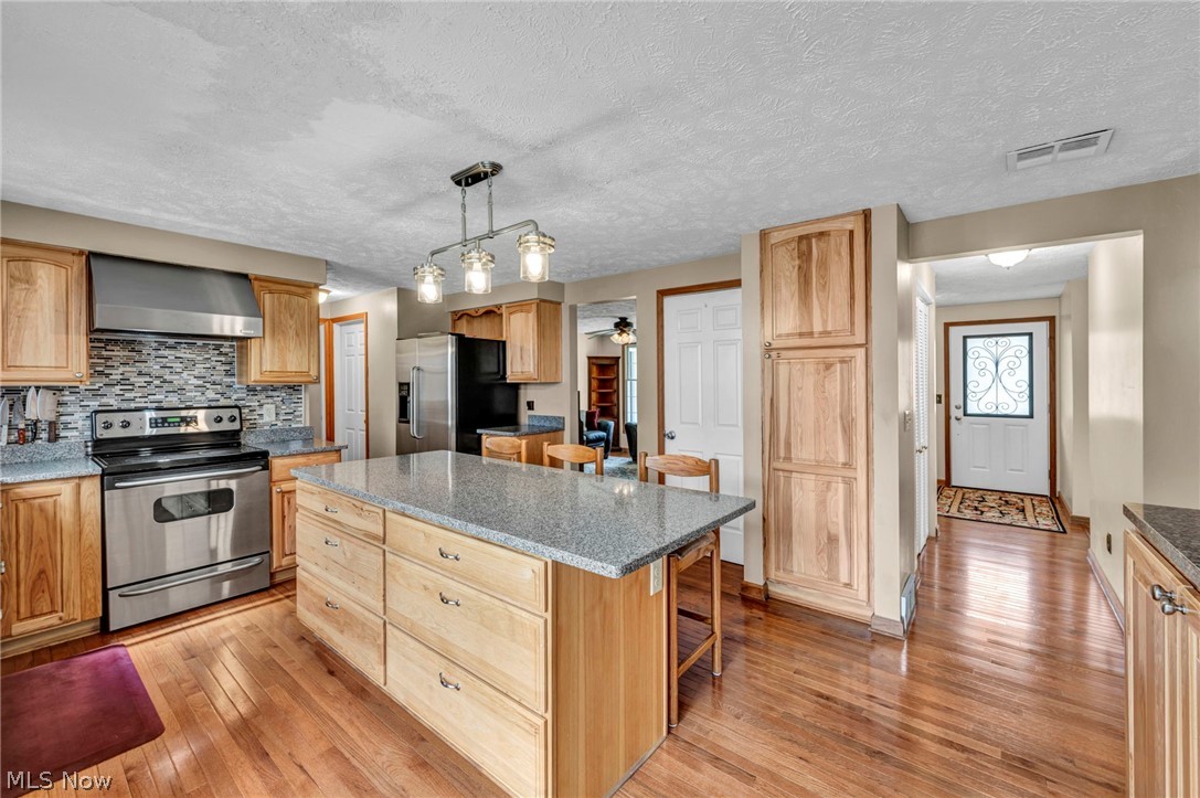 Claridon Woods - Residential