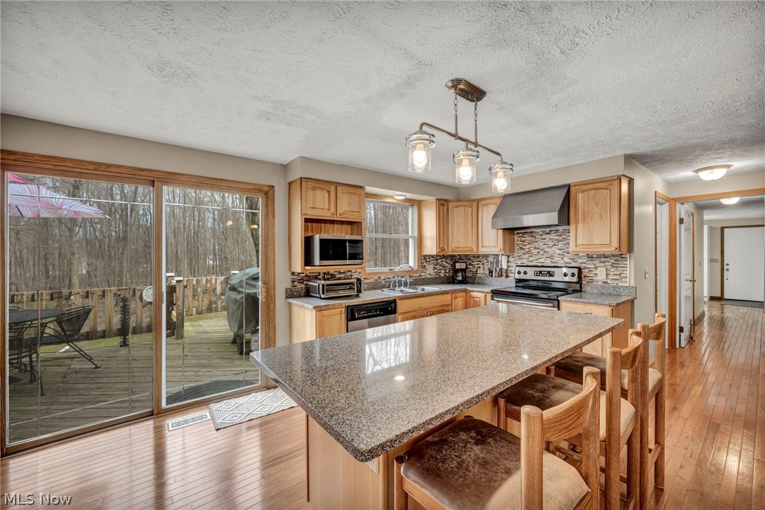 Claridon Woods - Residential