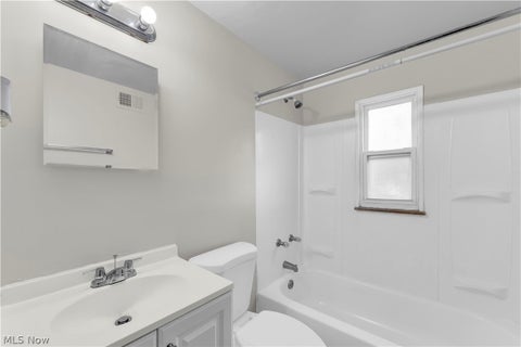 Tiny photo for 251 E 200th Street #2/UP, Euclid, OH 44119 (MLS # 5255518)