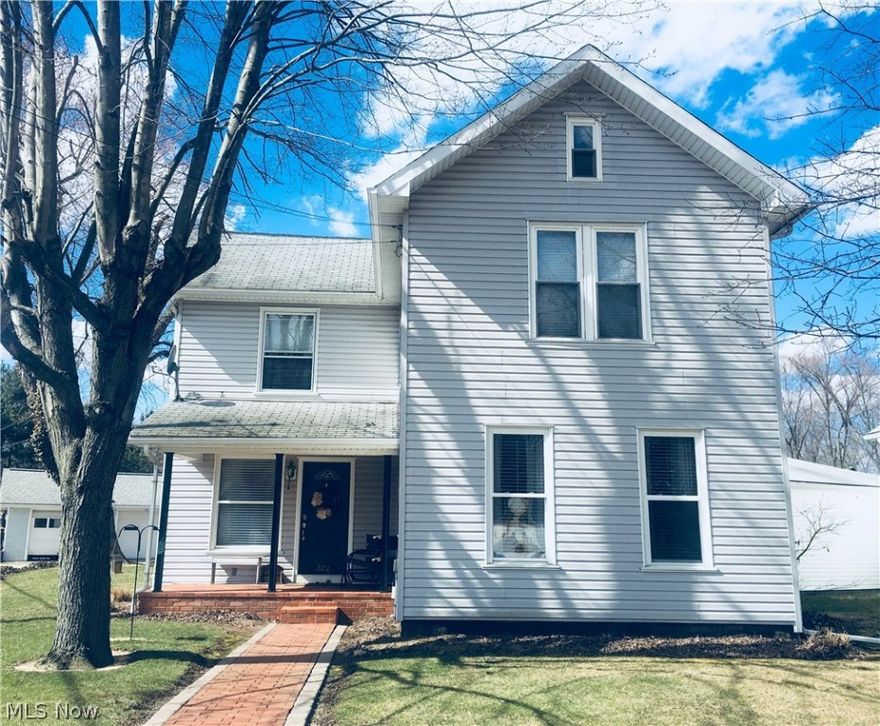 Investment Opportunity! This Cozy Duplex located near the edge of town is the perfect mix of style and charm! Unit #1 is Owner Occupied with 2 Bedrooms, 1 Bath, and beautiful oak woodwork throughout. Stunning French Doors separate the Kitchen and Living areas for ultimate privacy. Built-in Display Cabinets in the Dining Room provide ample storage. Unit #2 is Tenant Occupied with 1 Bedroom, 1 Bath, and fantastic views! Wooden beams, display cabinets, skylights, and unique loft area creates a striking atmosphere with natural elements. Loft is currently being used as a 2nd bedroom. Unit #2 has a current lease in place until September 2018 and is presently rented for $500/mo. Tenant pays all utilities. Separate utilities and meters. NEW ROOF to be installed soon! All Appliances in both units stay. Requires approx. $1500/yr. flood insurance. Mineral rights transfer. Owner willing to lease Unit #1 during their search for a new home. 
Unit #1 potential rent is $850/mo. Unit #2 potential rent