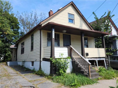 Photo for 9807 Elizabeth Avenue