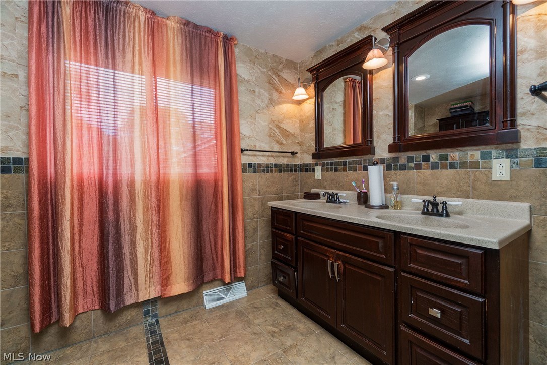 Monticello - Residential