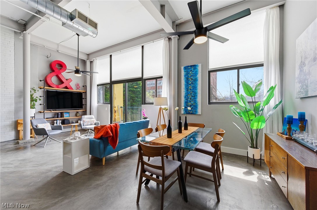 8205 Franklin Boulevard 3