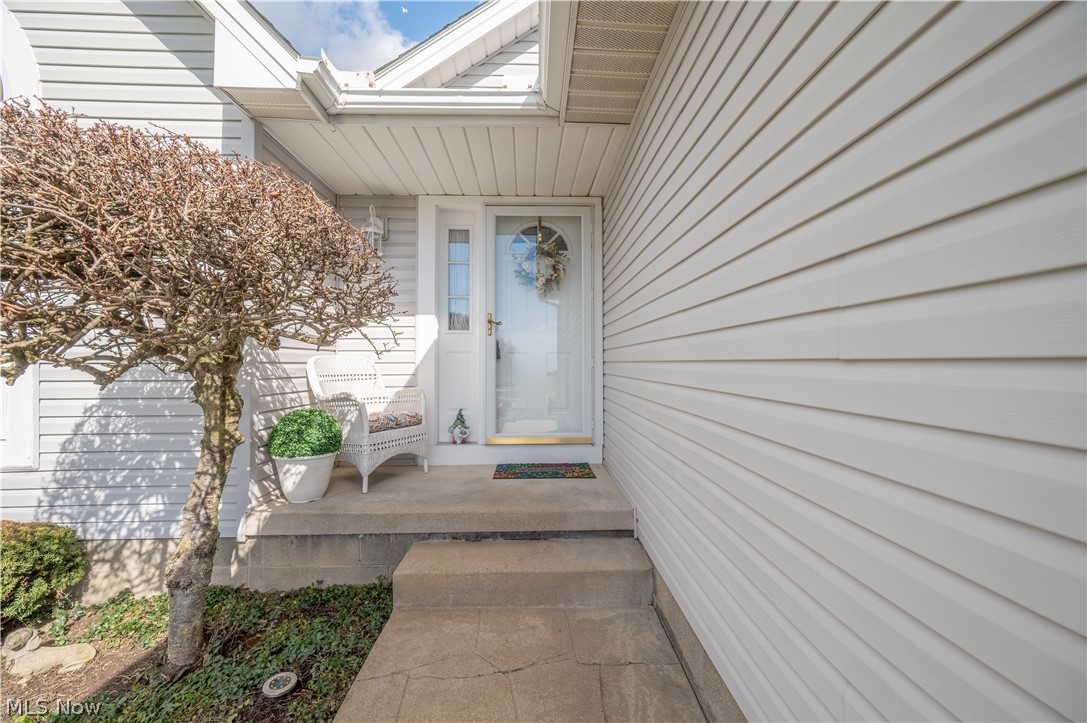 6581 COUNTRY RIDGE Drive