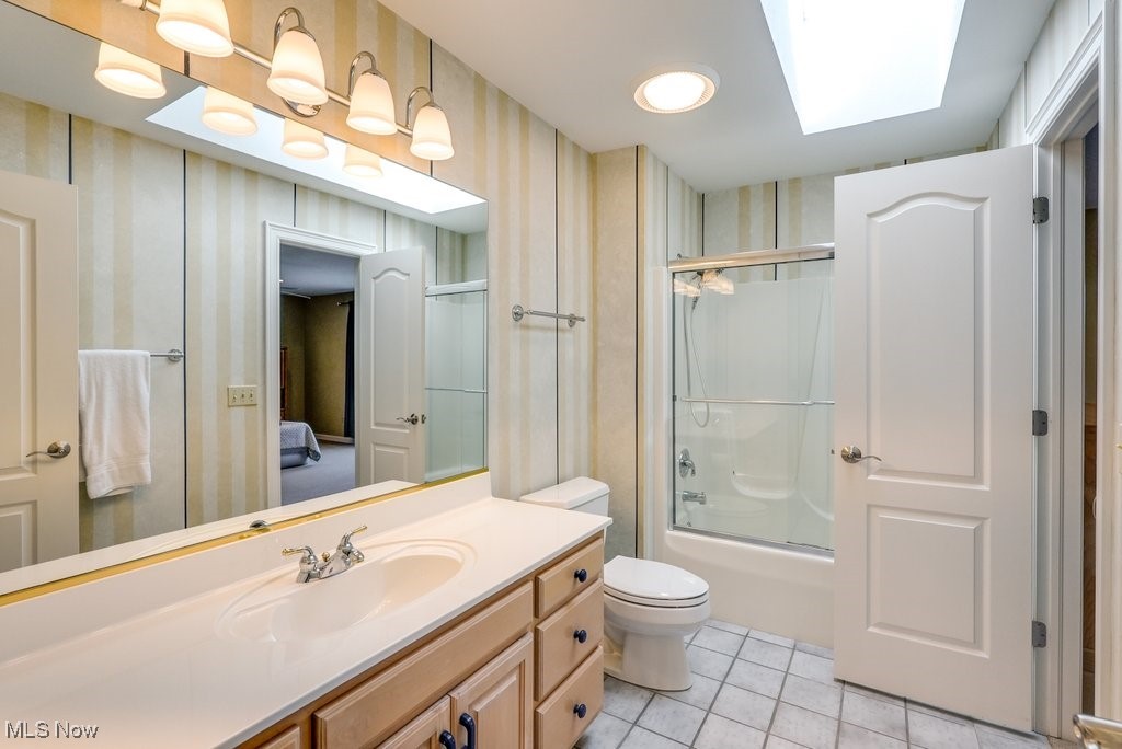 3621 N Shore Drive, Akron, Ohio image 32