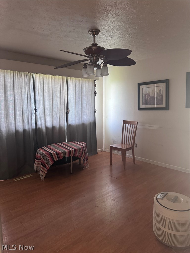 1195 Mitchells Lane