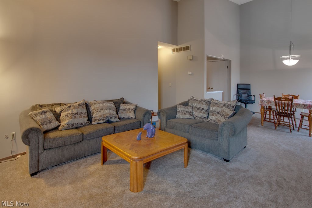 Pipers Ridge Condo - Residential
