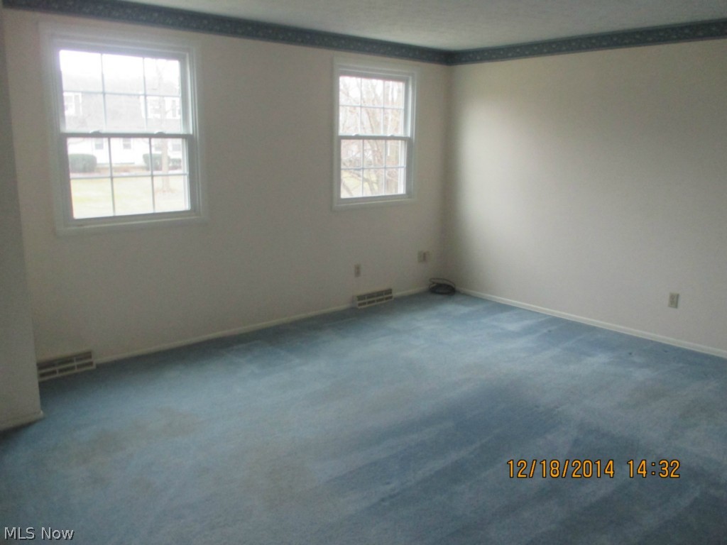 Huntington Park Condo - Residential