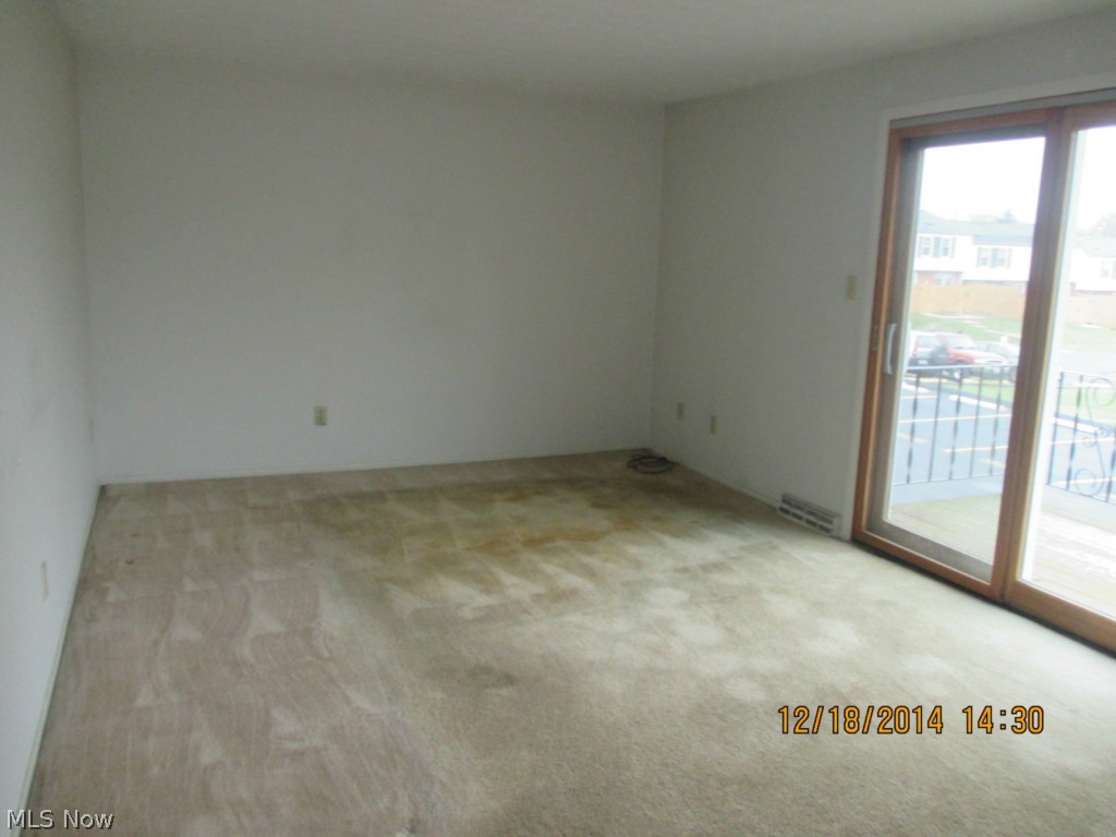 Huntington Park Condo - Residential