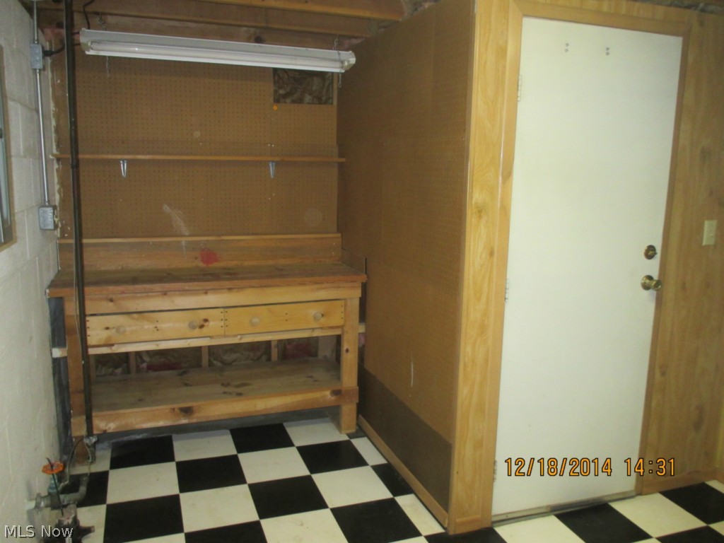 Huntington Park Condo - Residential