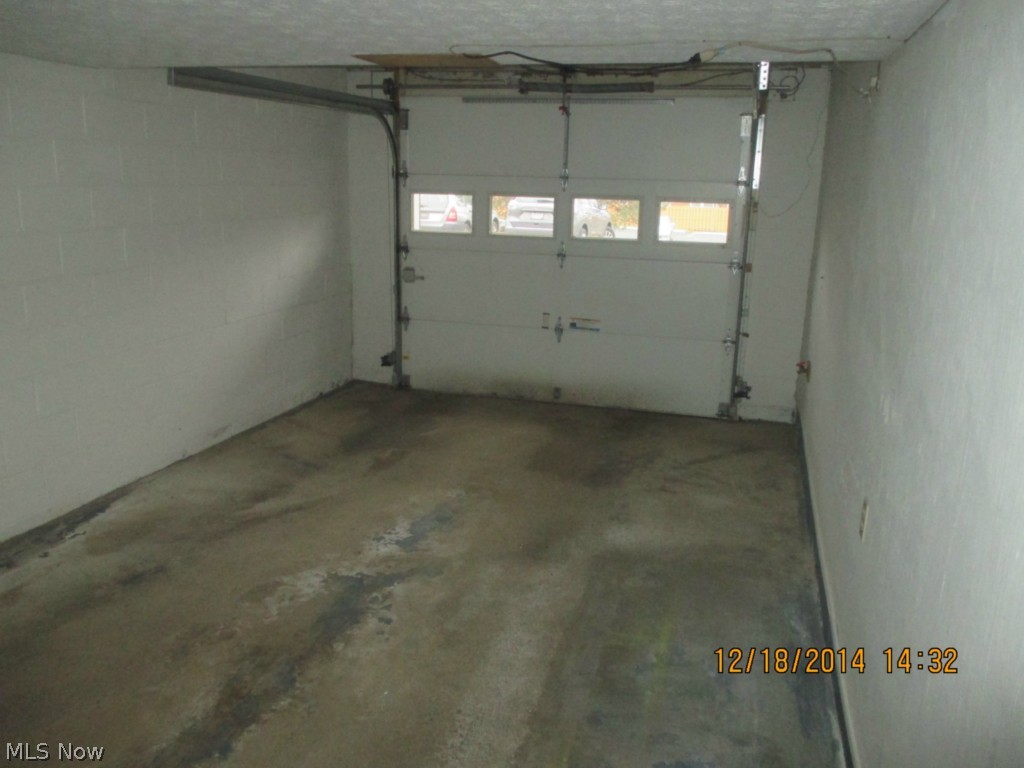 Huntington Park Condo - Residential